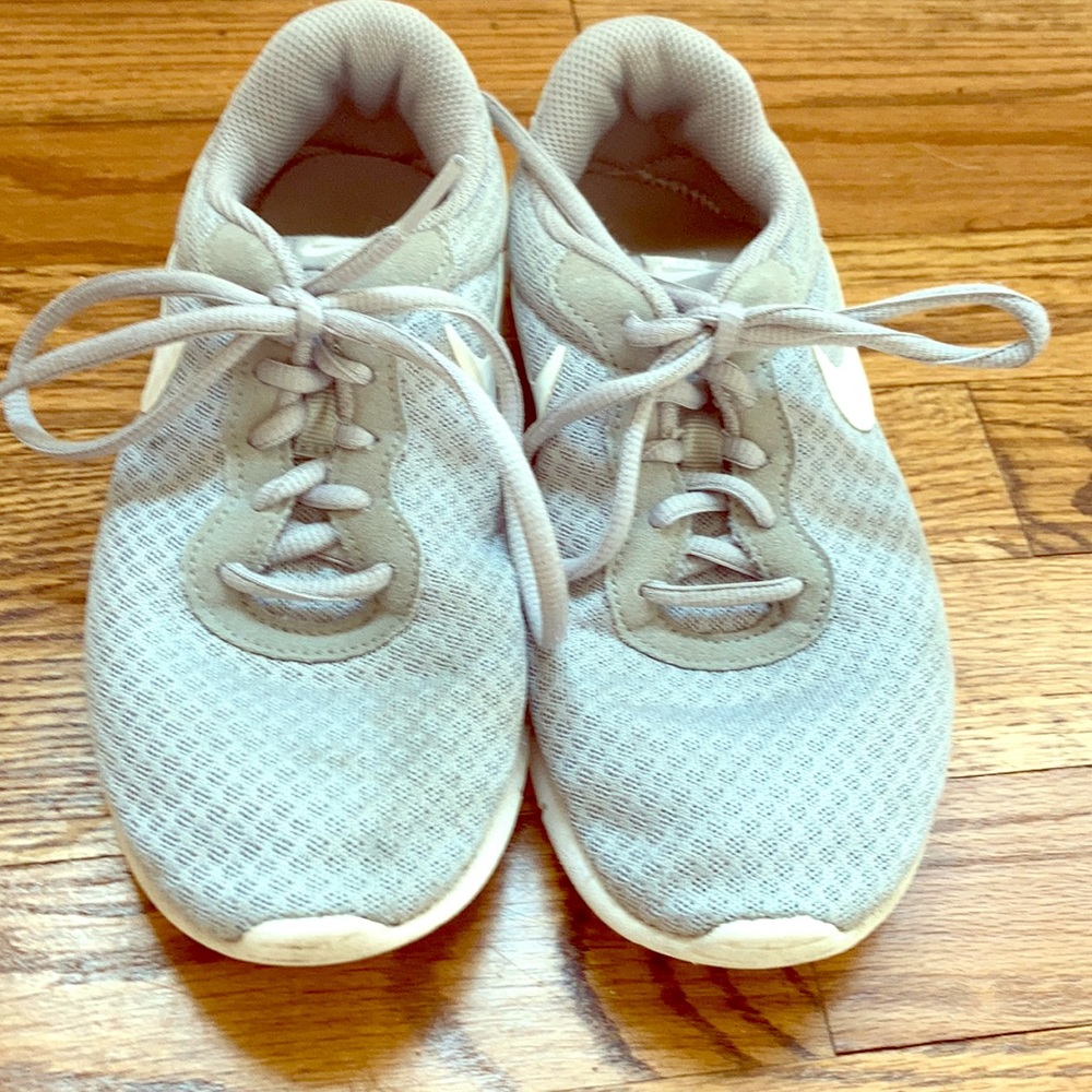 Nike grey running shoes